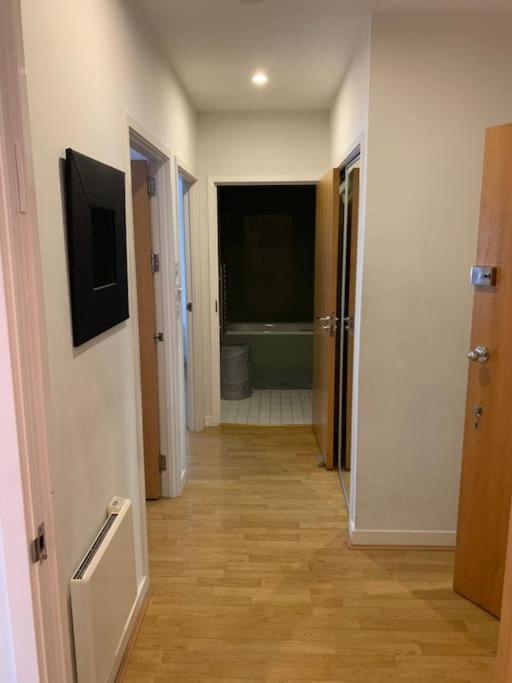 Stunning 2 Bed Flat! Centrally Located In London, Uk! Londres Exterior foto