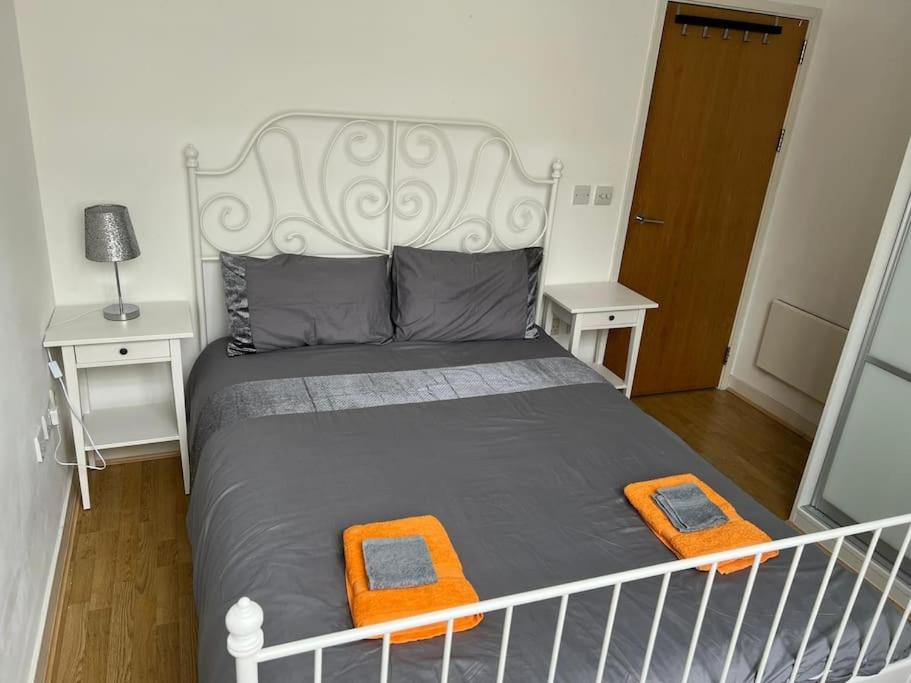 Stunning 2 Bed Flat! Centrally Located In London, Uk! Londres Exterior foto