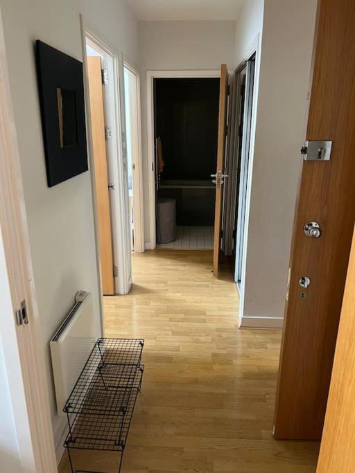 Stunning 2 Bed Flat! Centrally Located In London, Uk! Londres Exterior foto