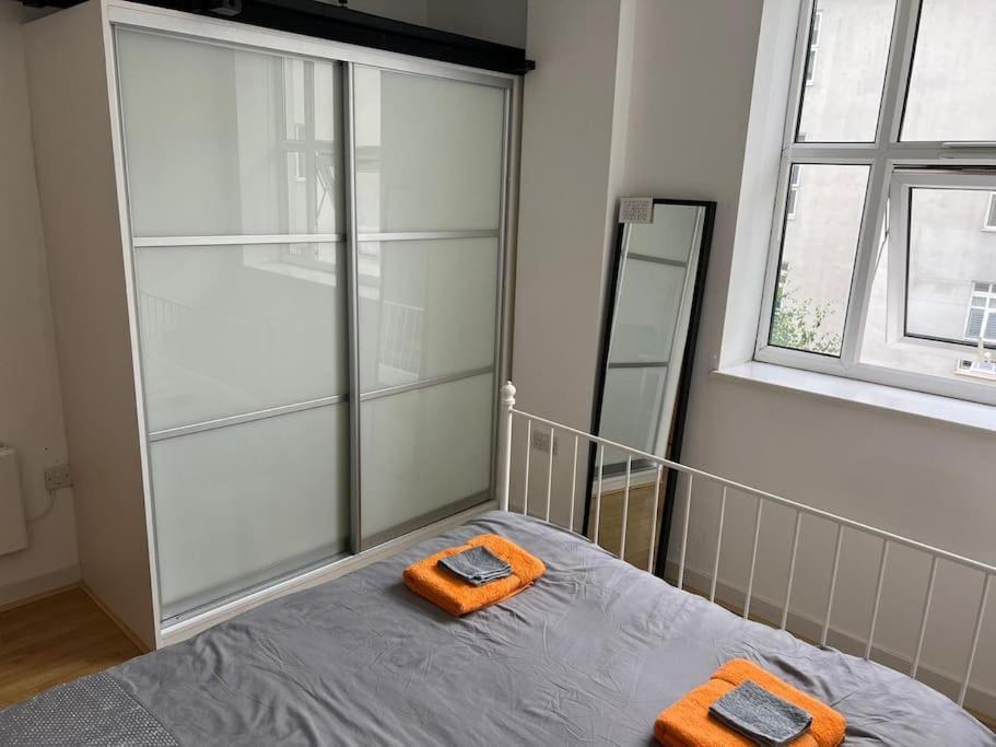 Stunning 2 Bed Flat! Centrally Located In London, Uk! Londres Exterior foto